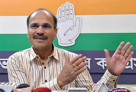 टीएमसी में विद्रोह पर अधीर रंजन चौधरी का वार: 'नए चुनाव की मांग अव्यावहारिक, यह राजनीतिक हताशा है'