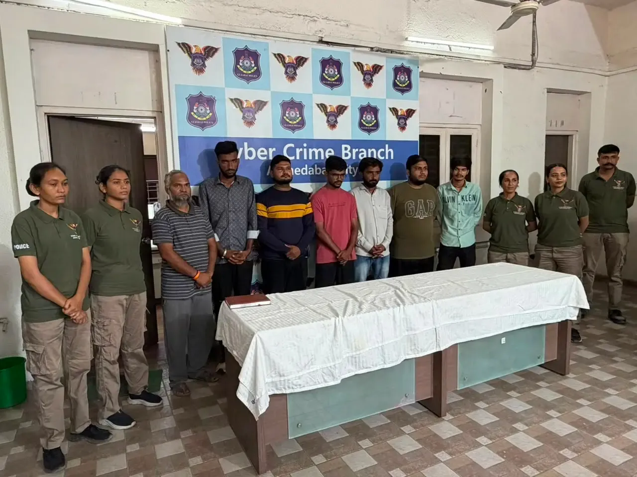 मिशन साइबर रक्षिका: अहमदाबाद में एक महीने में 9 एफआईआर, 11 गिरफ्तार; गरबा वीडियो मॉर्फिंग से ब्लैकमेल तक