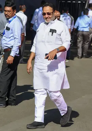 क्या पहले शेख हसीना को बांग्लादेश वापस भेजना चाहिए? एनसीपी नेता नवाब मलिक का भाजपा पर आरोप