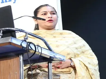 टीएमसी पूर्व सांसद अपरूपा पोद्दार सेरामपुर थाने में पेश नहीं हुईं, पति की NIA गिरफ्तारी से जुड़ा है मामला