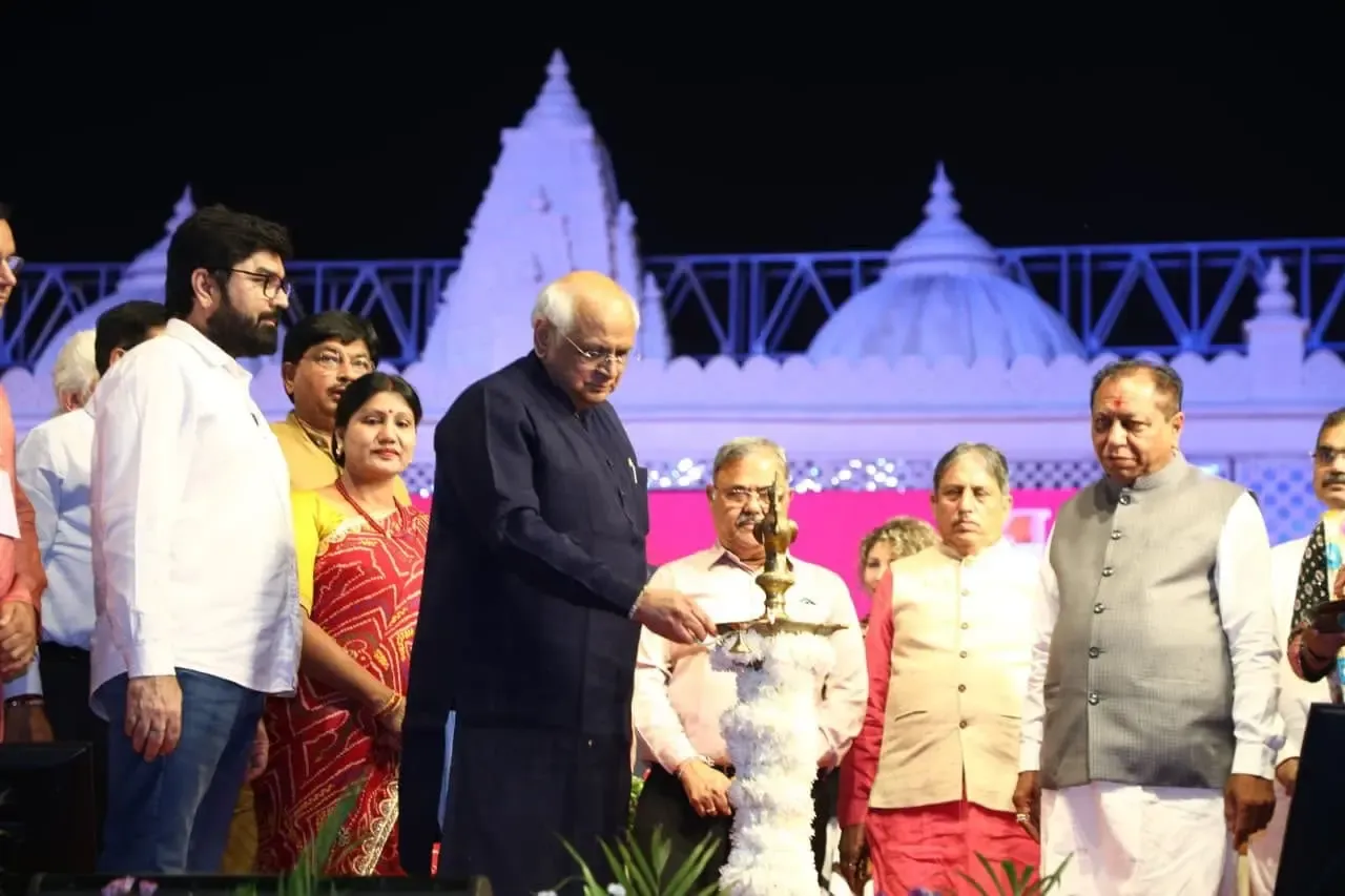 वाइब्रेंट नवरात्रि 2026: अहमदाबाद में CM भूपेंद्र पटेल ने किया उद्घाटन, गरबा को मिली वैश्विक पहचान
