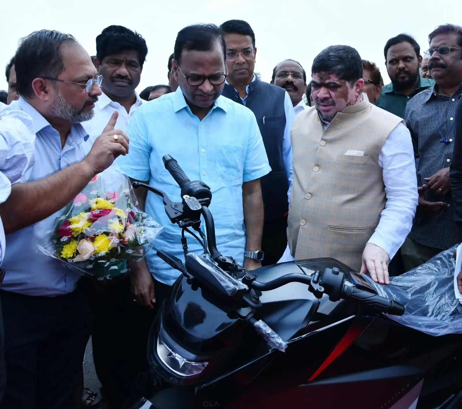 तेलंगाना में सरकारी कर्मचारियों को इलेक्ट्रिक वाहनों पर 20%25 छूट का लाभ