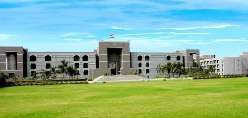 2008 अहमदाबाद सीरियल ब्लास्ट: गुजरात हाईकोर्ट ने 38 की फांसी और 11 की उम्रकैद बरकरार रखी