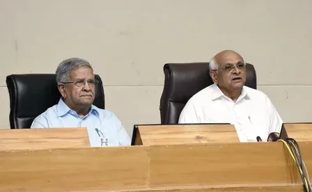 गुजरात सरकार ने सरकारी जमीन के आवंटन के लिए कलेक्टरों की वित्तीय शक्तियां बढ़ाईं