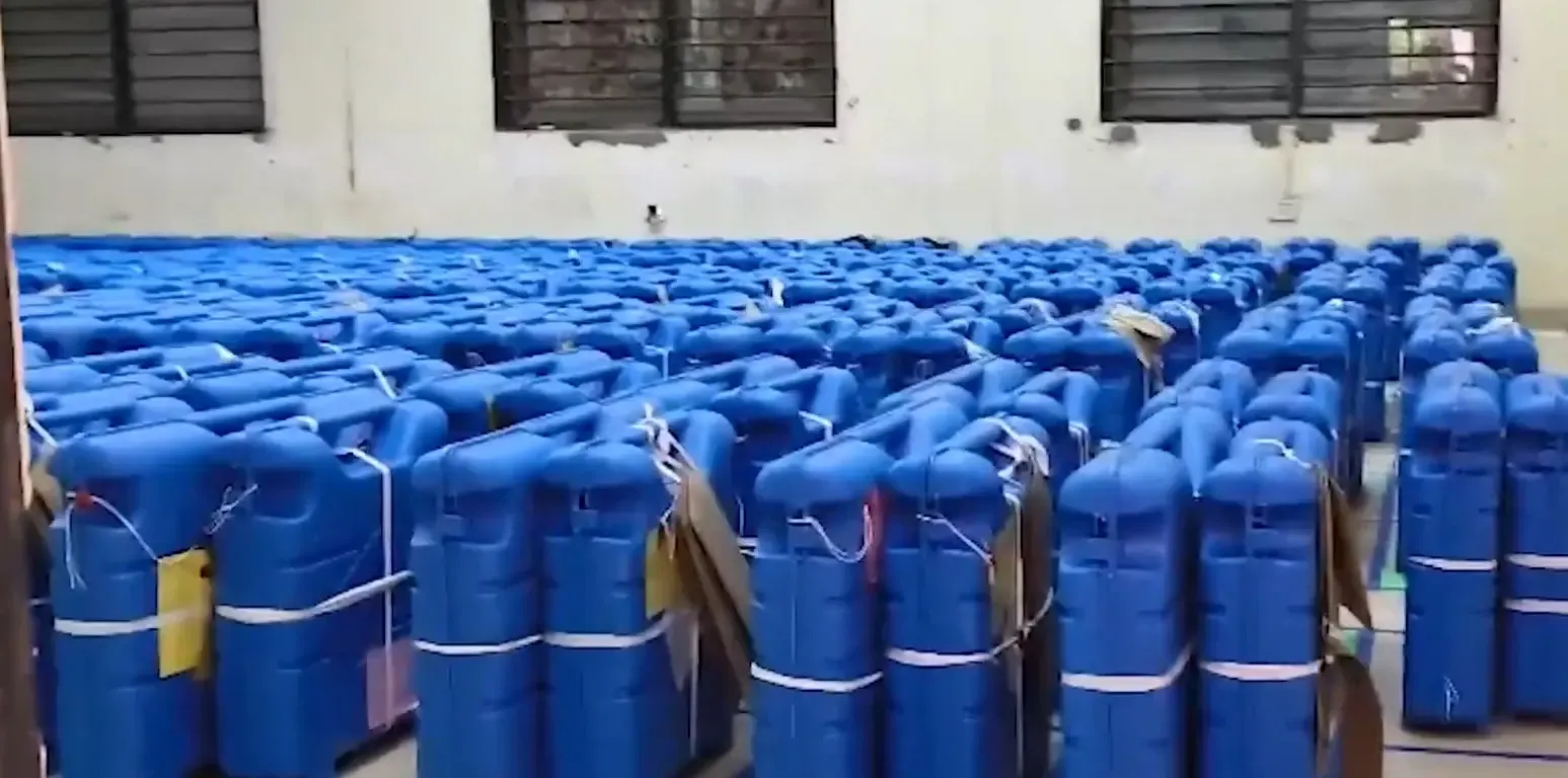 गुजरात निकाय चुनाव 2026: मतगणना जारी, BJP-AAP-कांग्रेस में कड़ी टक्कर