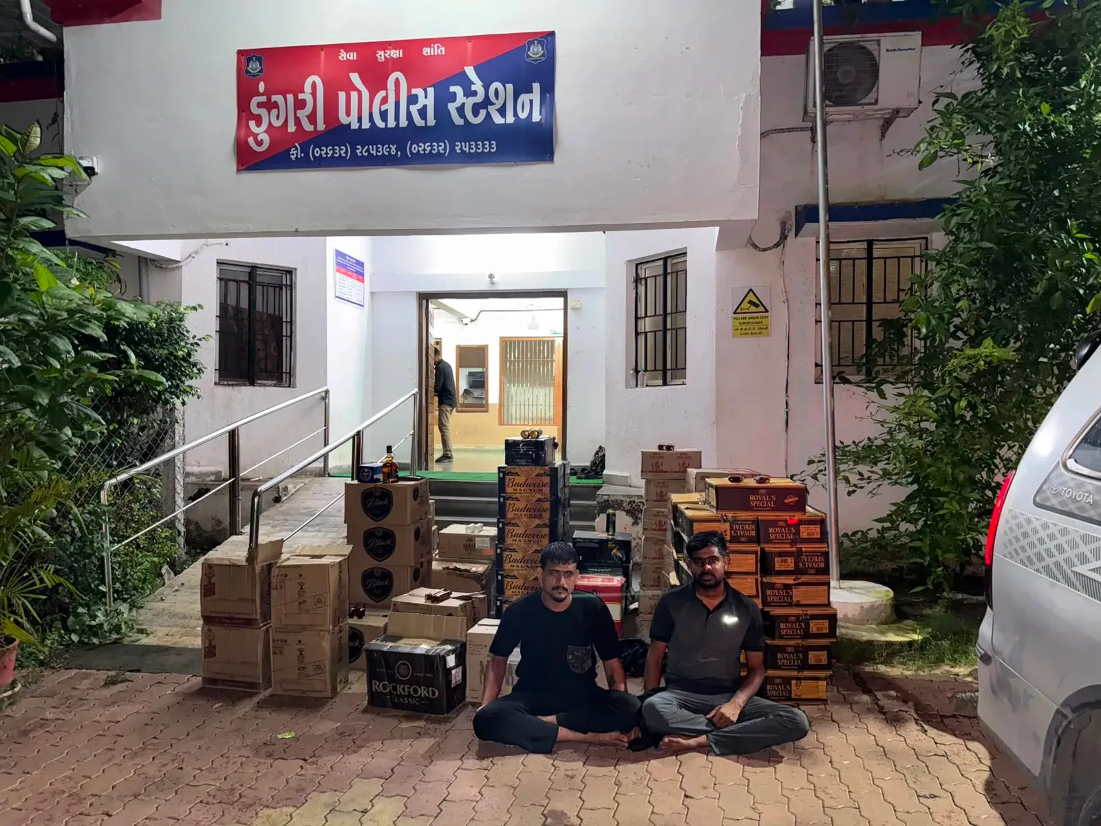 गुजरात में शराबबंदी पर बड़ी कार्रवाई: वलसाड और मेहसाणा में ₹1.09 करोड़ की शराब जब्त, 14 आरोपियों पर मुकदमा