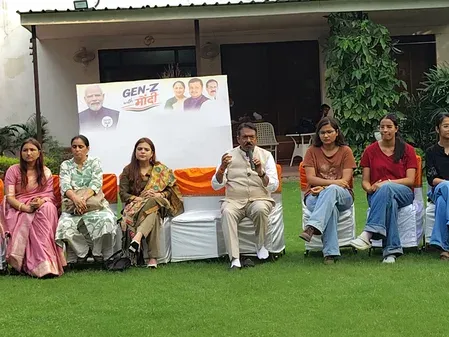 'मन की बात' के 136वें एपिसोड पर दिल्ली भाजपा का महाअभियान, 6,450 स्थानों पर हर्ष मल्होत्रा ने किया नेतृत्व