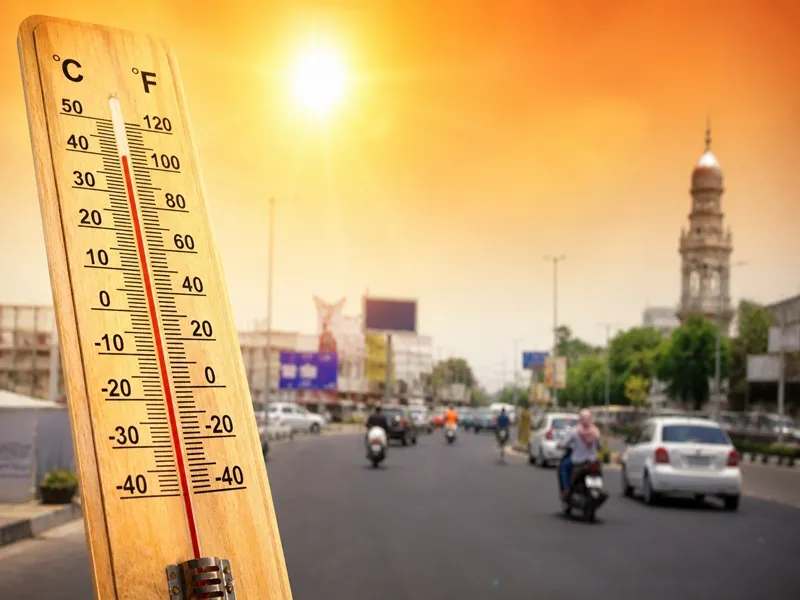 तेलंगाना में भीषण लू: निजामाबाद में पारा 46°C पर, 12 जिलों में तापमान 45°C से ऊपर