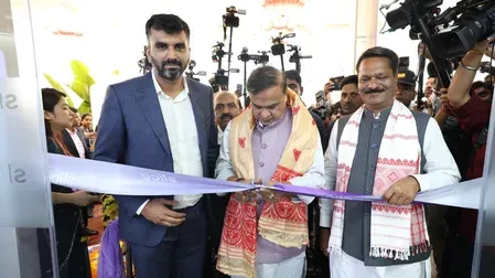 गुवाहाटी में देश की पहली AI-संचालित 'फिजिटल' बैंक शाखा का उद्घाटन, CM हिमंता ने बताया वित्तीय समावेशन की नई दिशा