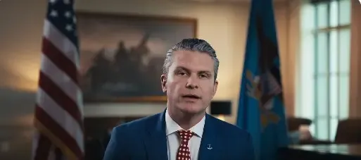 होर्मुज स्ट्रेट में बड़ा खतरा: ईरानी हरकतों पर हेगसेथ की कड़ी चेतावनी