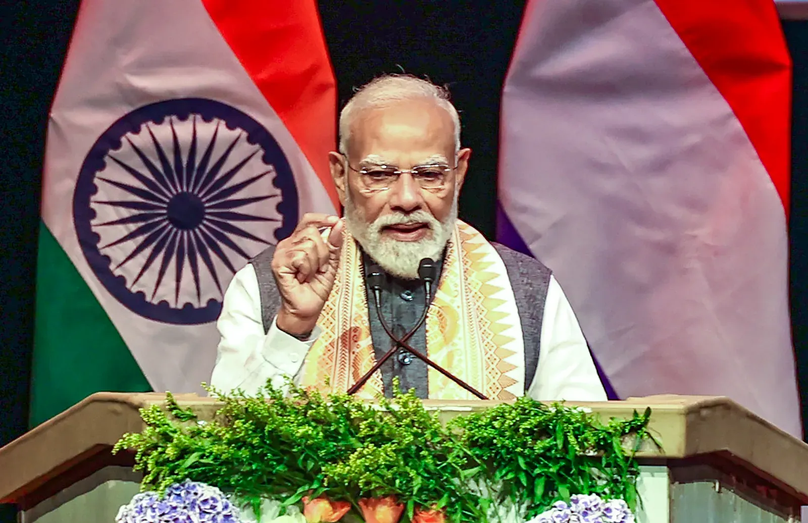 PM मोदी ने द हेग में कहा: भारत तकनीक और मानवता से प्रेरित अवसरों की धरती