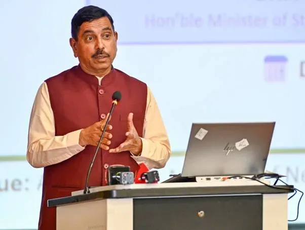 भारत क्लीन एनर्जी में विश्व अग्रणी: प्रह्लाद जोशी ने लॉन्च किया ग्रीन हाइड्रोजन सर्टिफिकेशन पोर्टल
