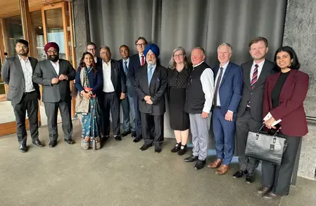 भारत और आइसलैंड इनोवेशन और सकारात्मक ऊर्जा की समान भावना साझा करते हैं : हरदीप पुरी