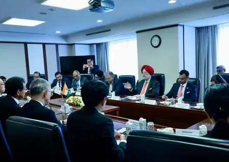 जापान की टॉप शिपिंग कंपनियों के वरिष्ठ अधिकारियों से मिले केंद्रीय मंत्री हरदीप सिंह पुरी