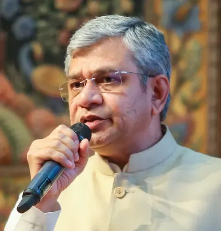 भारतीय रेलवे ने 2014-2026 में 54,600 किमी ट्रैक का नवीनीकरण किया: अश्विनी वैष्णव