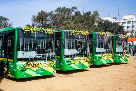 वित्त वर्ष 2027 में कमर्शियल वाहन बिक्री रिकॉर्ड 12.4 लाख यूनिट तक पहुंचने का अनुमान — क्रिसिल रिपोर्ट