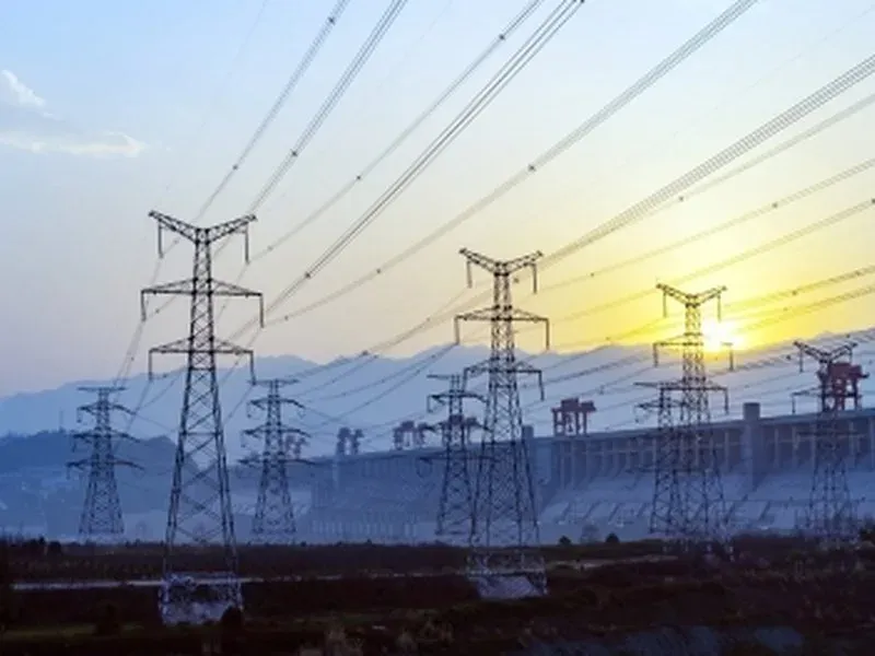 भारत में बिजली की मांग लगातार तीसरे दिन रिकॉर्ड: 265.44 GW पहुंची, कोयला भंडार पर्याप्त