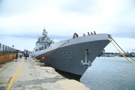 केन्या के मोम्बासा से रवाना हुआ आईएनएस त्रिकंद 