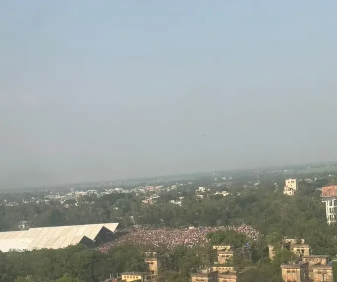 पीएम मोदी की बीरभूम रैली में भाजपा समर्थकों की भारी भीड़ का उत्साह