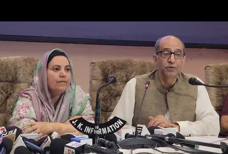 महबूबा मुफ्ती के 'बैकडोर अपॉइंटमेंट' के आरोप खारिज, जम्मू-कश्मीर सरकार ने दी सफाई