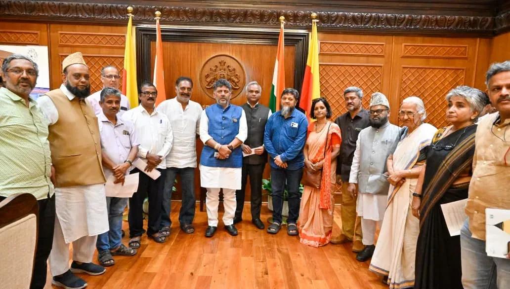 कर्नाटक SIR विवाद: अभिनेता प्रकाश राज की अगुवाई में सिविल सोसाइटी ने CM शिवकुमार से मांगा हस्तक्षेप