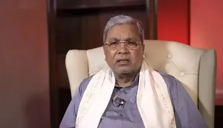 कर्नाटक में कांग्रेस सरकार के तीन साल पूरे: सिद्दारमैया ने तुमकुरु में 'साधना समावेश' में गिनाईं उपलब्धियाँ