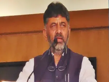 कर्नाटक कांग्रेस में हलचल के बीच शिवकुमार ने दिल्ली जुटान से बनाई दूरी