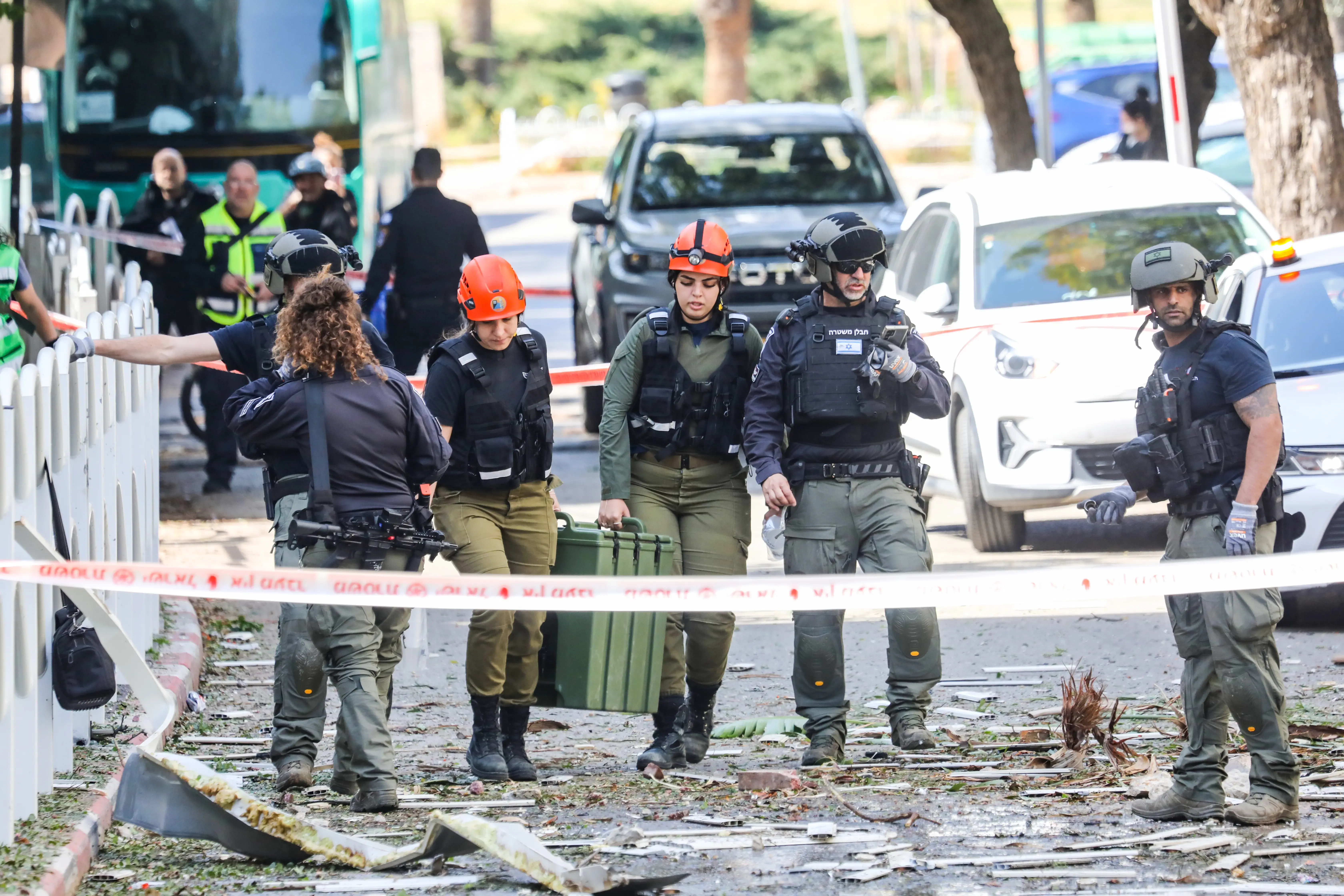 खाड़ी संघर्ष: यदि यह लंबा चला तो महंगाई में हो सकता है इजाफा, भारत पर सीमित प्रभाव: एसबीआई रिपोर्ट