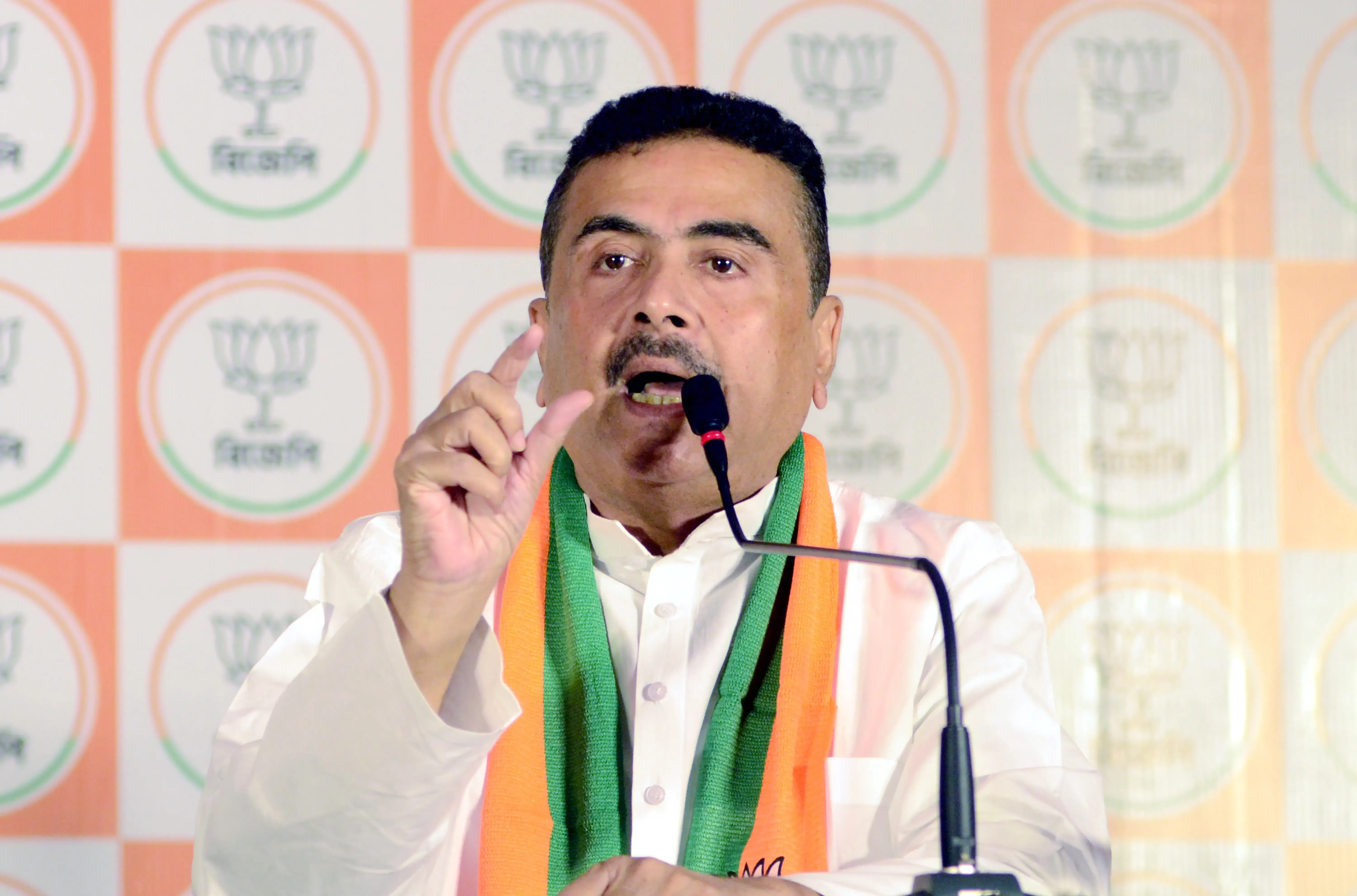 सुवेंदु अधिकारी ने ओडिशा सीएम से राहुल बनर्जी की मौत की सीआईडी जांच की मांग की