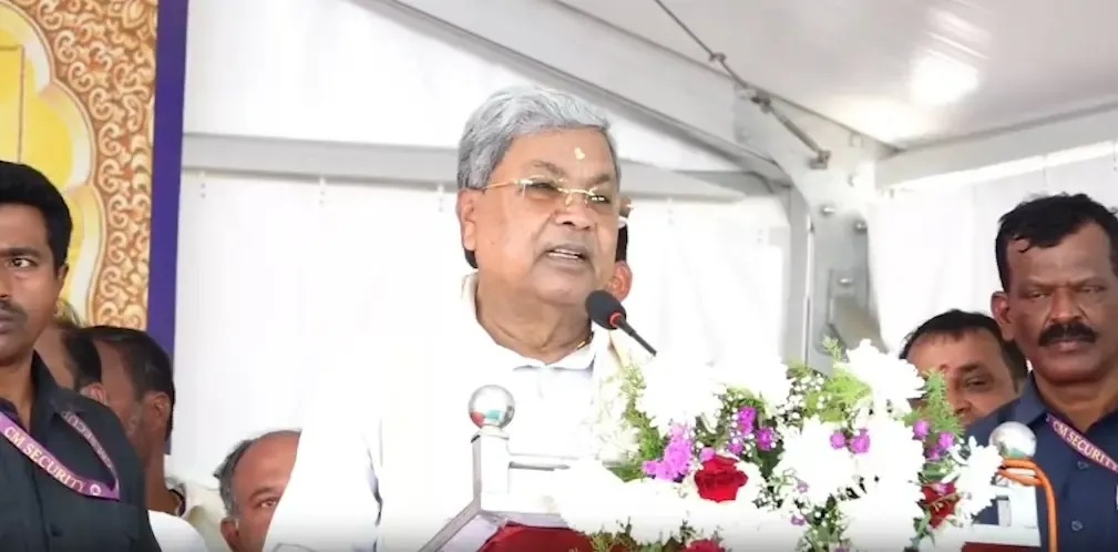 एलपीजी सिलेंडर आपूर्ति की जिम्मेदारी केंद्र सरकार की: मुख्यमंत्री सिद्धारमैया