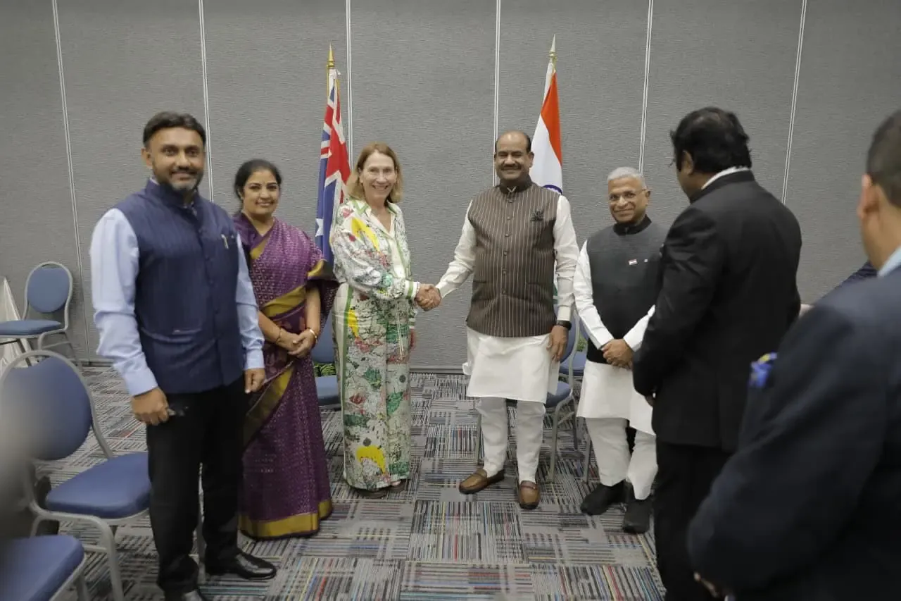 क्या लोकसभा अध्यक्ष ओम बिरला ने बारबाडोस में ऑस्ट्रेलियाई सीनेट अध्यक्ष से मुलाकात की?
