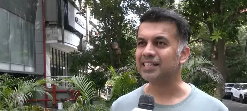 दिल्ली में नाबालिग से गैंगरेप: LSR कॉलेज ने की ऑनलाइन क्लास, कांग्रेस बोली — 'महिलाएं सुरक्षित नहीं'