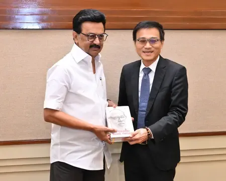 फॉक्सकॉन तमिलनाडु में 15,000 करोड़ रुपए निवेश करेगी, 14,000 हाई-वैल्यू नौकरियों के अवसर पैदा होंगे