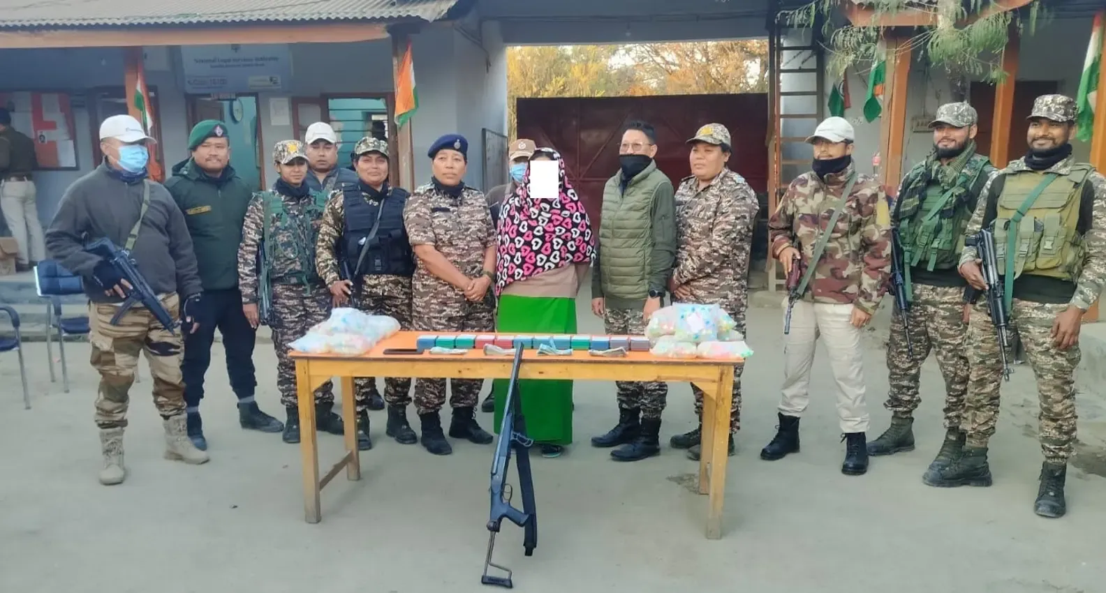 क्या मणिपुर के तेंगनौपाल में बम विस्फोट ने तीन नाबालिगों को घायल कर दिया?