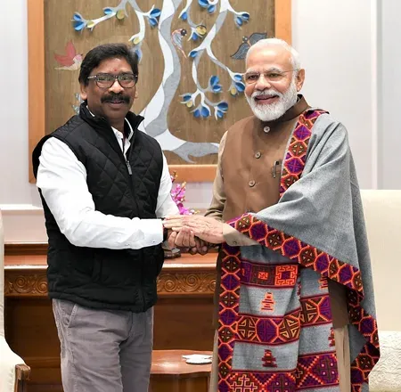 प्रधानमंत्री मोदी ने झारखंड के सीएम हेमंत सोरेन को दी जन्मदिन की शुभकामनाएं