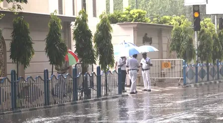 पश्चिम बंगाल में अगले सप्ताह तक झमाझम बारिश के आसार, उत्तर बंगाल के चार जिलों के लिए रेड अलर्ट जारी