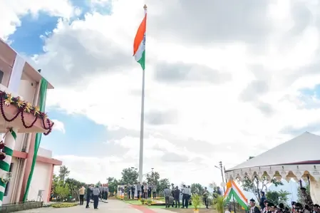 मिजोरम के गवर्नर ने राज्य का सबसे ऊंचा राष्ट्रीय ध्वज फहराया