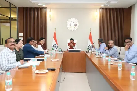 क्या मुख्यमंत्री यादव ने सोयाबीन किसानों के लिए भावांतर योजना की समीक्षा की?