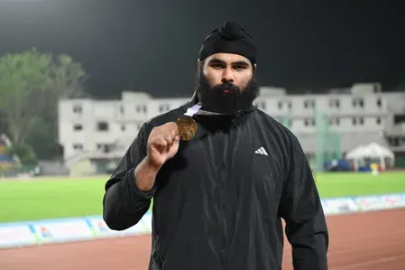 समरदीप सिंह गिल ने शॉट पुट में जीता गोल्ड, कॉमनवेल्थ गेम्स के लिए किया क्वालीफाई