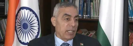 ट्रंप का पोप लियो को 'कमजोर' बताना वैश्विक संतुलन के लिए खतरा : फिलिस्तीनी राजदूत