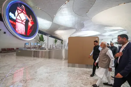 नवी मुंबई इंटरनेशनल एयरपोर्ट 25 दिसंबर से कमर्शियल ऑपरेशन शुरू करेगा, पहले दिन 23 विमान भरेंगे उड़ान 