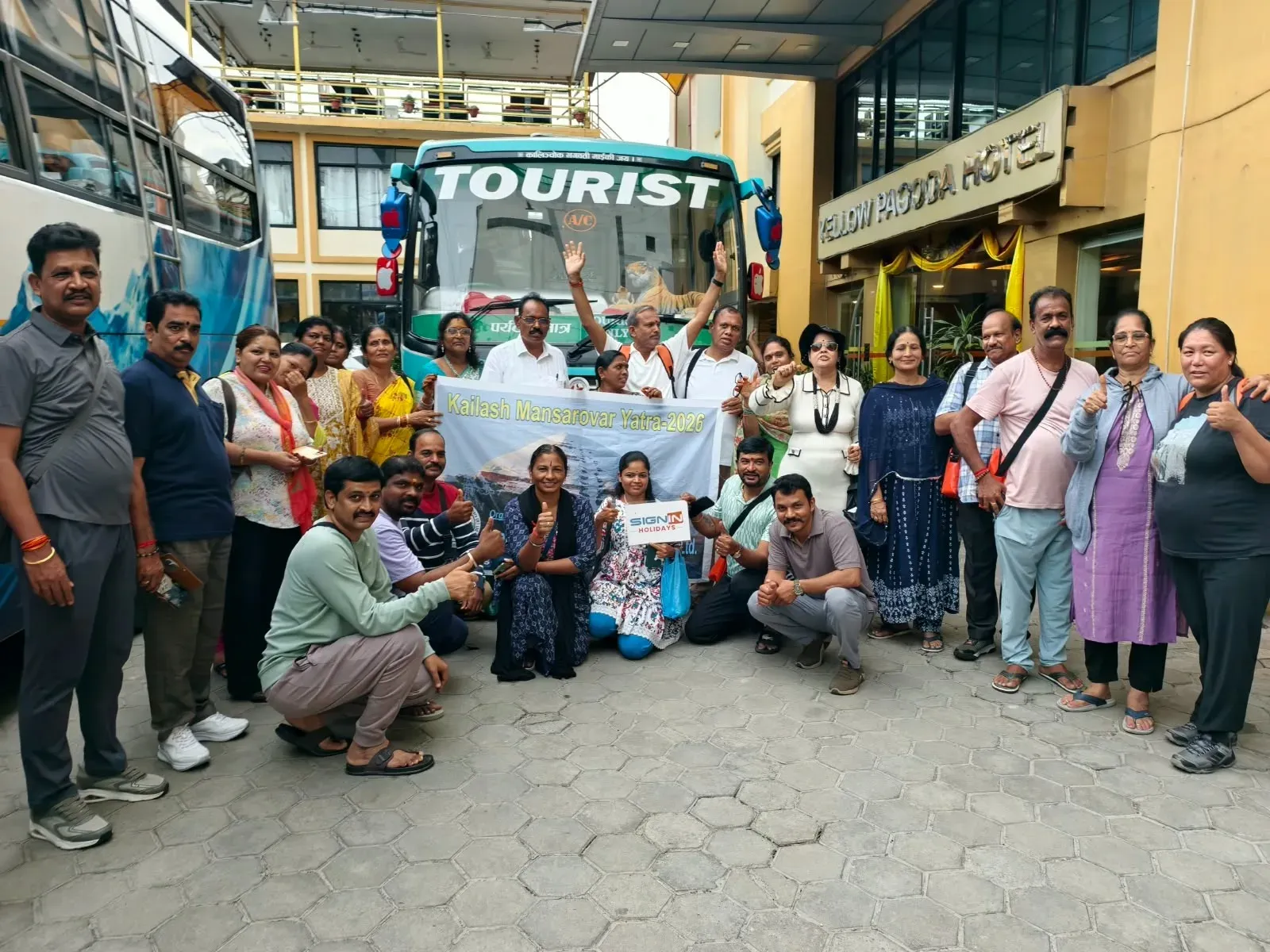नेपाल बाढ़: आंध्र प्रदेश के 3 तीर्थयात्री लापता, 4 सुरक्षित लेकिन फंसे; मंत्री लोकेश ने संभाली कमान