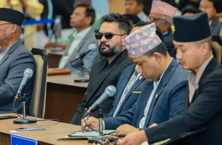 नेपाल संसद की पहली बैठक में पूर्व प्रधानमंत्री केपी शर्मा ओली की ग‍िरफ्तारी पर हुई बहस