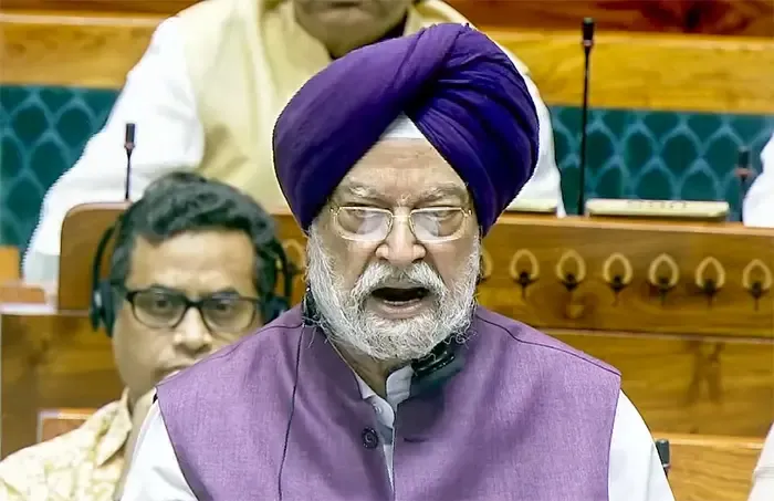 हरदीप सिंह पुरी का बयान: भारत में ईंधन की कोई कमी नहीं, अफवाहों से रहें दूर