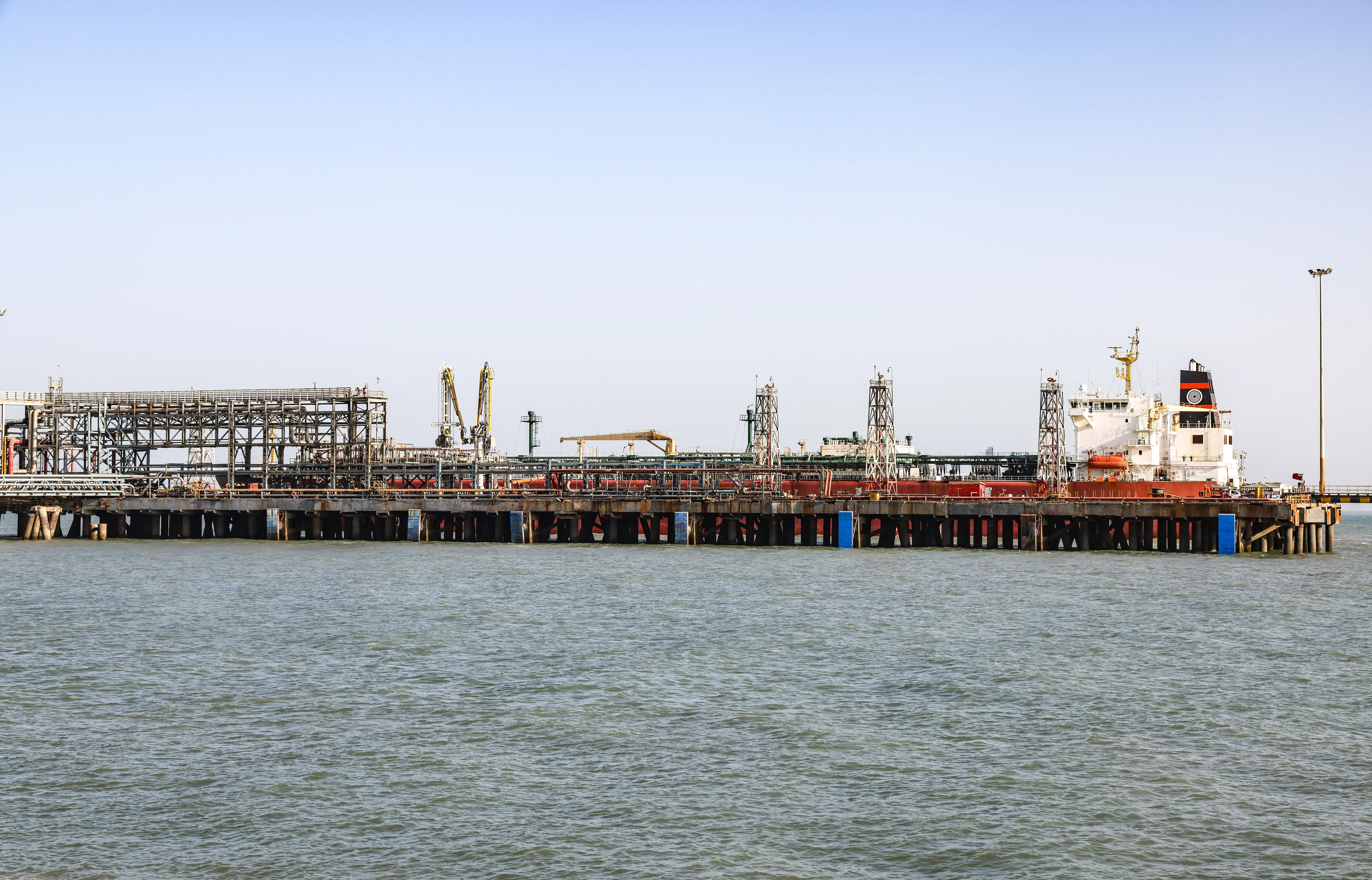 भारत ने होर्मुज ट्रांजिट शुल्क पर ईरान से बातचीत से किया इंकार, रिपोर्ट्स को बताया बेबुनियाद