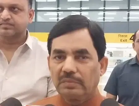 बंगाल चुनाव पर शाहनवाज हुसैन का बयान, 'ईवीएम नहीं, तृणमूल का नतीजा खराब होगा'