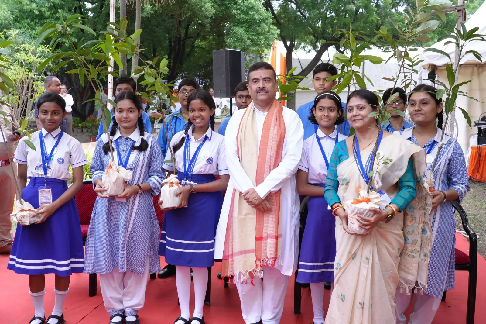 पश्चिम बंगाल में अरण्य सप्ताह: CM सुवेंदु अधिकारी ने 1 करोड़ पौधे लगाने का लक्ष्य घोषित किया