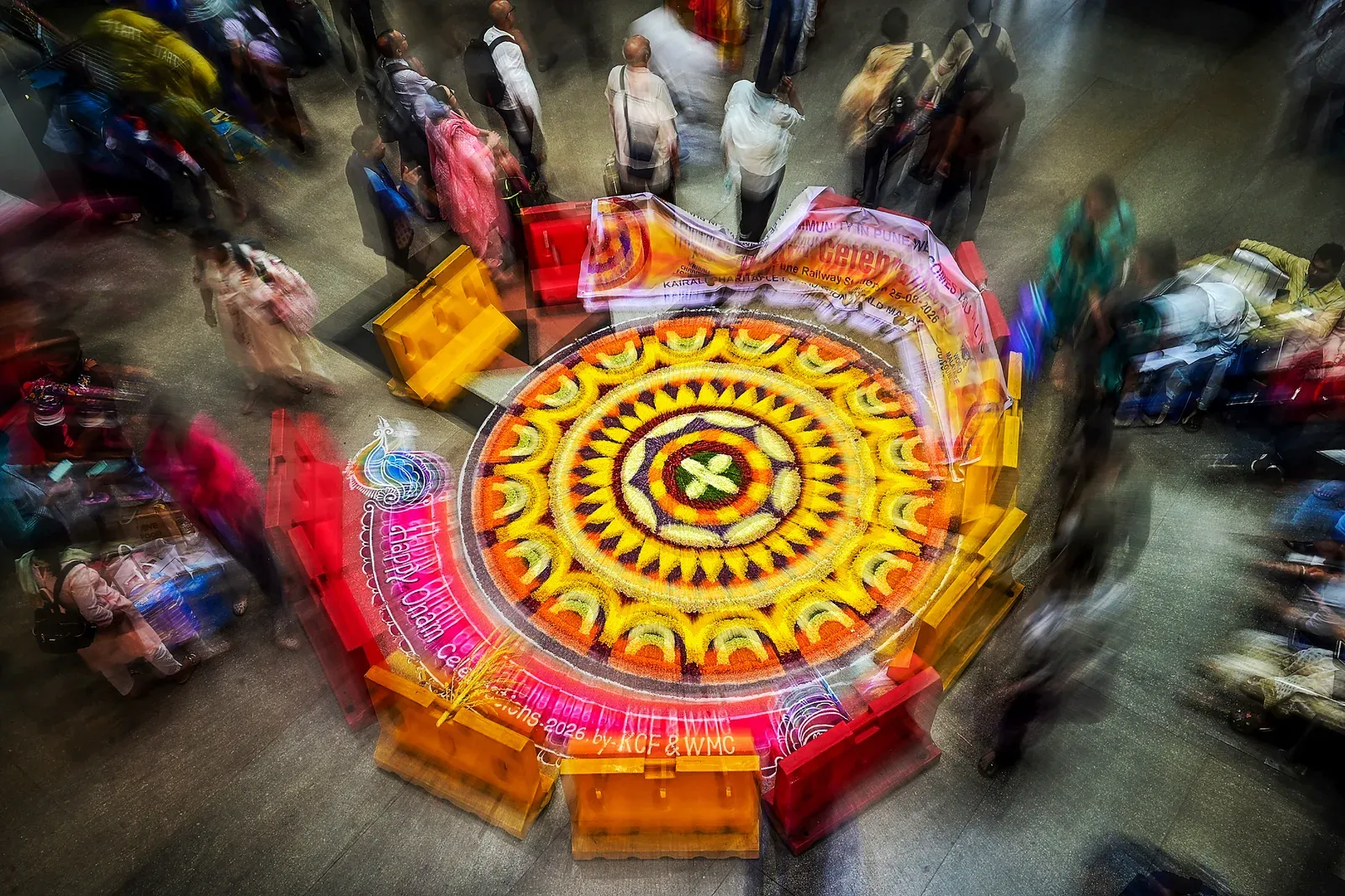 तिरुवोणम 2026: साद्या, पूक्कलम और एकता के रंग में रंगा केरल, 6 जिलों में येलो अलर्ट
