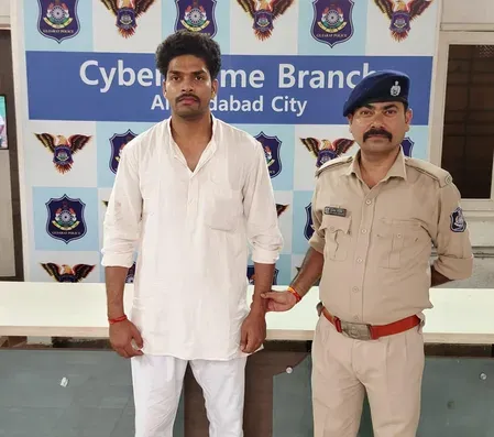 एआई से 100+ अश्लील तस्वीरें बनाकर महिला को किया ऑनलाइन प्रताड़ित, दिल्ली से आरोपी गिरफ्तार