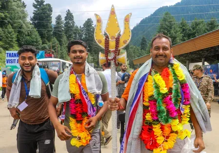 अमरनाथ यात्रा 2026: 11 दिनों में 2.75 लाख से अधिक श्रद्धालुओं ने किए बाबा बर्फानी के दर्शन